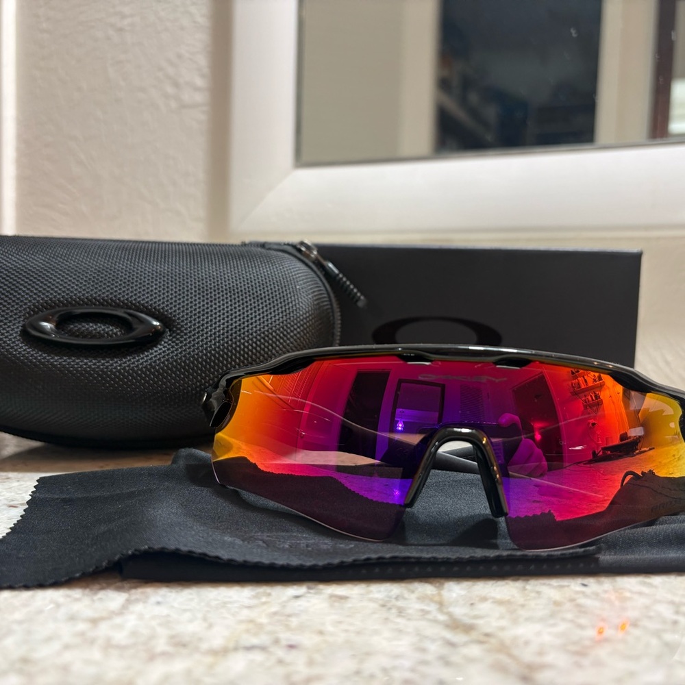 Radar EV Path Oakley Prizm black sunglasses, brand new with box and case